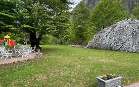 Bujtina Rilindja Guest House Valbone